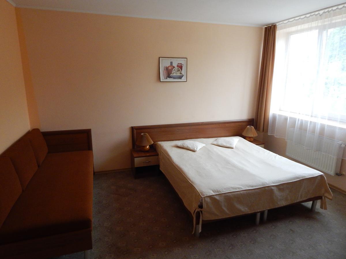 Karpaty Viking Motel Nizhneye Sinevidnoye Bagian luar foto