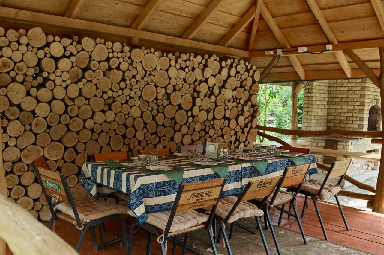 Karpaty Viking Motel Nizhneye Sinevidnoye Bagian luar foto