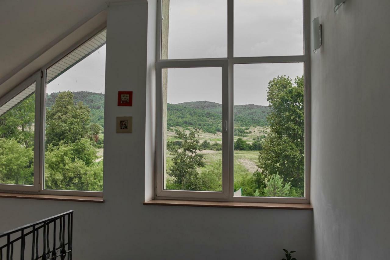 Karpaty Viking Motel Nizhneye Sinevidnoye Bagian luar foto