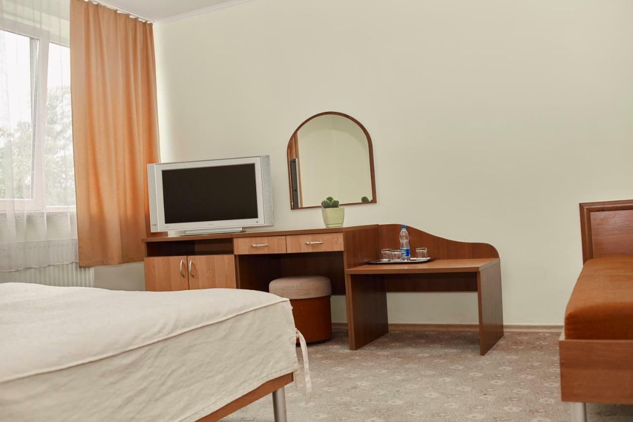 Karpaty Viking Motel Nizhneye Sinevidnoye Bagian luar foto