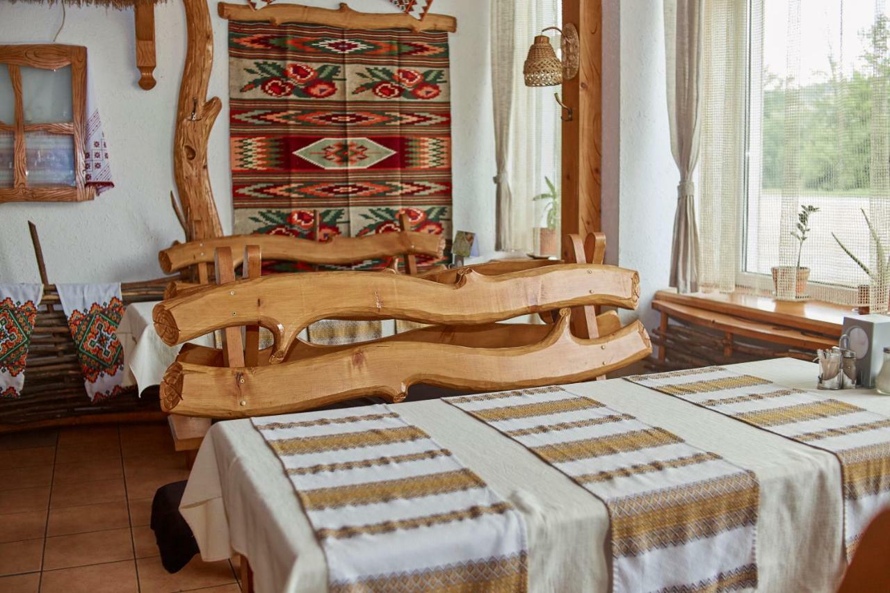 Karpaty Viking Motel Nizhneye Sinevidnoye Bagian luar foto